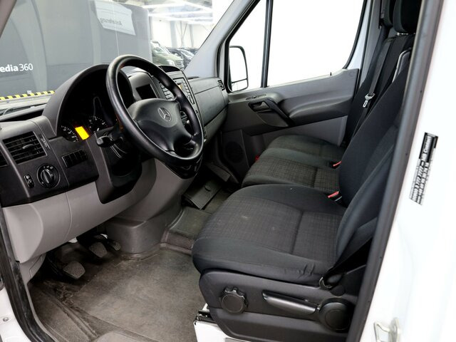 MERCEDES-BENZ Sprinter 214 CDI DOKA Pritsche,Klima,EURO6 - Тентованный фургон, Грузопассажирский фургон: фото 2 MERCEDES-BENZ Sprinter 214 CDI DOKA Pritsche,Klima,EURO6 - Тентованный фургон, Грузопассажирский фургон: фото 2