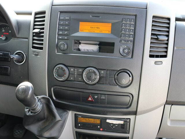 MERCEDES-BENZ Sprinter 316CDI DOKA,Allrad,AHK,TCO,Standhzg.... - Малотоннажный бортовой грузовик, Грузопассажирский фургон: фото 5 MERCEDES-BENZ Sprinter 316CDI DOKA,Allrad,AHK,TCO,Standhzg.... - Малотоннажный бортовой грузовик, Грузопассажирский фургон: фото 5
