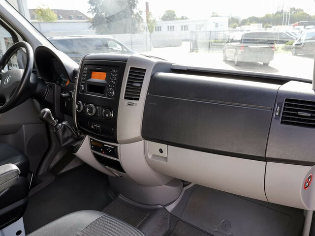 MERCEDES-BENZ Sprinter 316CDI DOKA,Allrad,AHK,TCO,Standhzg.... - Малотоннажный бортовой грузовик, Грузопассажирский фургон: фото 3 MERCEDES-BENZ Sprinter 316CDI DOKA,Allrad,AHK,TCO,Standhzg.... - Малотоннажный бортовой грузовик, Грузопассажирский фургон: фото 3