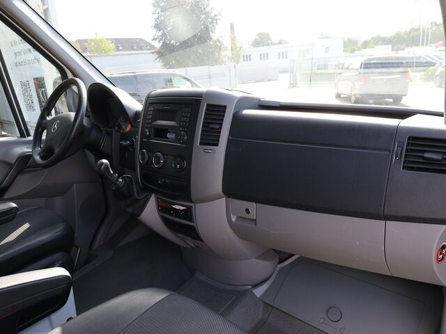 MERCEDES-BENZ Sprinter 316CDI DOKA,Allrad,AHK,TCO,Standhzg.... - Тентованный фургон, Грузопассажирский фургон: фото 3 MERCEDES-BENZ Sprinter 316CDI DOKA,Allrad,AHK,TCO,Standhzg.... - Тентованный фургон, Грузопассажирский фургон: фото 3