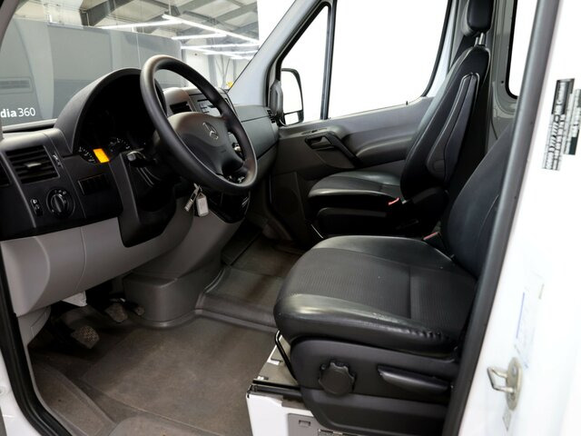 MERCEDES-BENZ Sprinter 316CDI DOKA,Allrad,Klima,AHK,TCO - Малотоннажный бортовой грузовик, Грузопассажирский фургон: фото 2 MERCEDES-BENZ Sprinter 316CDI DOKA,Allrad,Klima,AHK,TCO - Малотоннажный бортовой грузовик, Грузопассажирский фургон: фото 2
