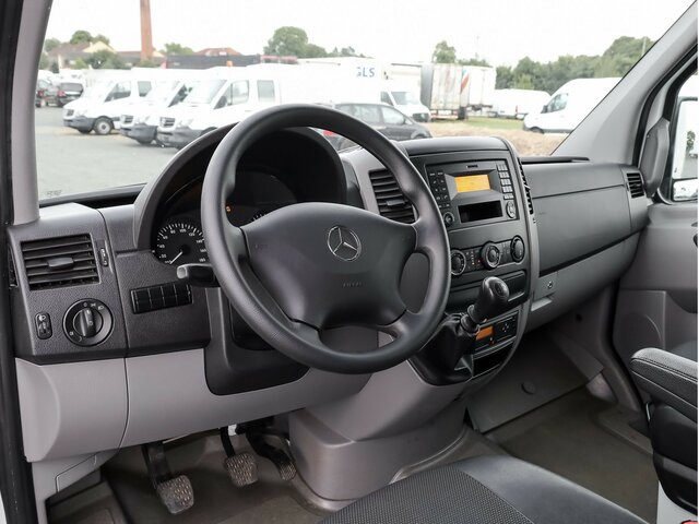 MERCEDES-BENZ Sprinter 316CDI DOKA,Allrad,Klima,AHK,TCO... - Тентованный фургон, Грузопассажирский фургон: фото 4 MERCEDES-BENZ Sprinter 316CDI DOKA,Allrad,Klima,AHK,TCO... - Тентованный фургон, Грузопассажирский фургон: фото 4