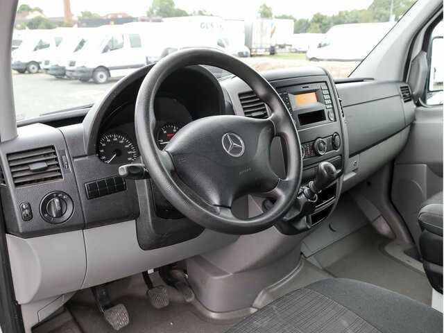 MERCEDES-BENZ Sprinter 316CDI DOKA,Allrad,Klima - Малотоннажный бортовой грузовик, Грузопассажирский фургон: фото 4 MERCEDES-BENZ Sprinter 316CDI DOKA,Allrad,Klima - Малотоннажный бортовой грузовик, Грузопассажирский фургон: фото 4