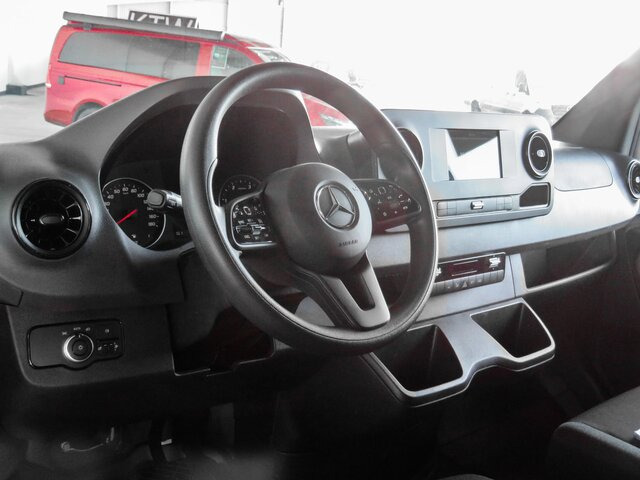 MERCEDES-BENZ Sprinter 317 CDI,3665mm,Automatik,Kamera - Цельнометаллический фургон: фото 4 MERCEDES-BENZ Sprinter 317 CDI,3665mm,Automatik,Kamera - Цельнометаллический фургон: фото 4
