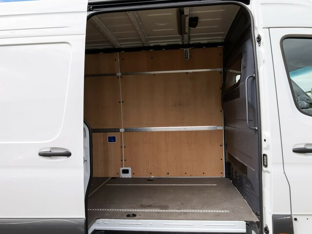 MERCEDES-BENZ Sprinter 317 Maxi,AHK3,5To,TCO,Kamera... - Цельнометаллический фургон: фото 2 MERCEDES-BENZ Sprinter 317 Maxi,AHK3,5To,TCO,Kamera... - Цельнометаллический фургон: фото 2