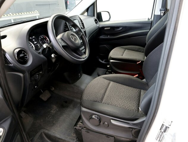 MERCEDES-BENZ Vito 114 TourerPro,Extralang,8Sitzer,Automatik... - Микроавтобус, Пассажирский фургон: фото 2 MERCEDES-BENZ Vito 114 TourerPro,Extralang,8Sitzer,Automatik... - Микроавтобус, Пассажирский фургон: фото 2