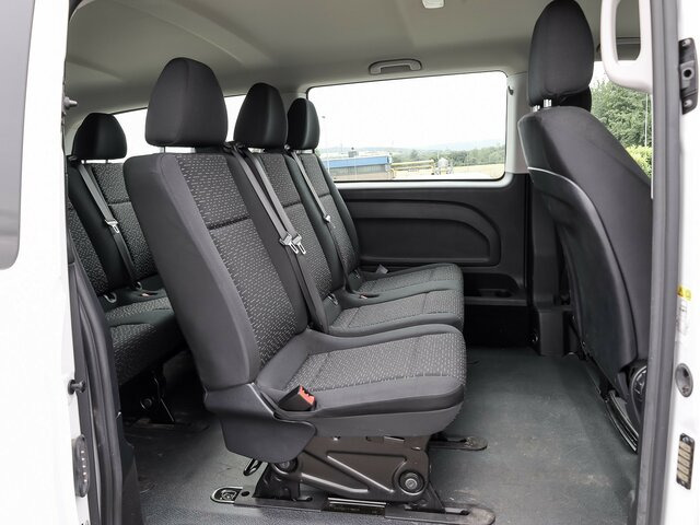 MERCEDES-BENZ Vito 114 TourerPro,Extralang,AMF Rollstuhlrampe... - Пассажирский фургон: фото 2 MERCEDES-BENZ Vito 114 TourerPro,Extralang,AMF Rollstuhlrampe... - Пассажирский фургон: фото 2