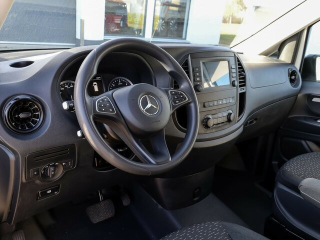 MERCEDES-BENZ Vito 114 TourerPro,lang,Automatik,8Sitze,Kamera... - Микроавтобус, Пассажирский фургон: фото 5 MERCEDES-BENZ Vito 114 TourerPro,lang,Automatik,8Sitze,Kamera... - Микроавтобус, Пассажирский фургон: фото 5