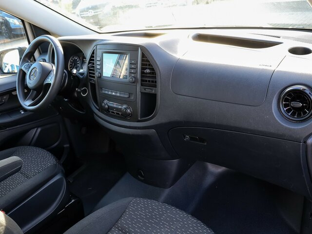 MERCEDES-BENZ Vito 114 TourerPro,lang,Automatik,8Sitze,Kamera... - Микроавтобус, Пассажирский фургон: фото 4 MERCEDES-BENZ Vito 114 TourerPro,lang,Automatik,8Sitze,Kamera... - Микроавтобус, Пассажирский фургон: фото 4