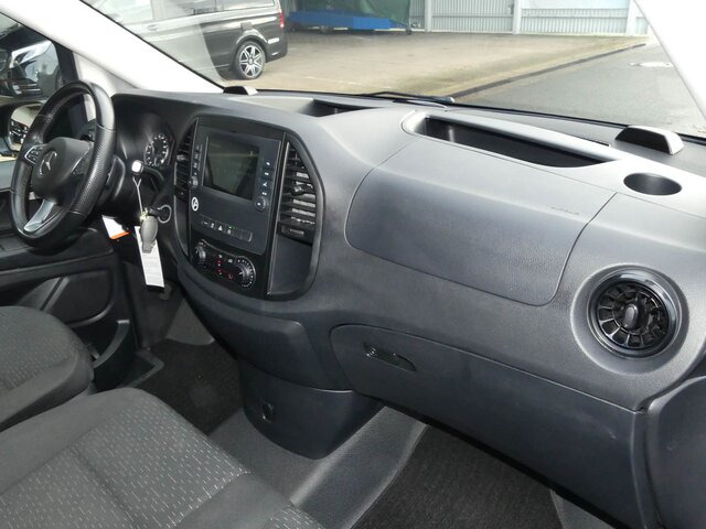 MERCEDES-BENZ Vito 116CDI Extralang,Mixto,6Sitze,Automatik - Пассажирский фургон: фото 3 MERCEDES-BENZ Vito 116CDI Extralang,Mixto,6Sitze,Automatik - Пассажирский фургон: фото 3