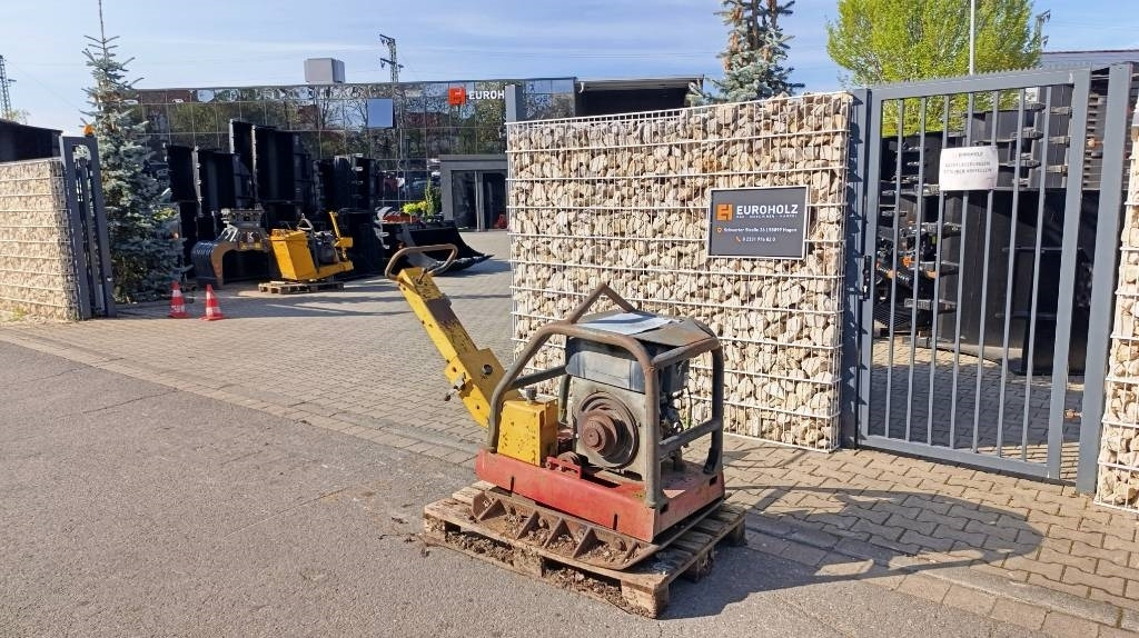 Dynapac LG 500 Rüttelplatte Motor defekt, Ersatzteilquelle - Виброплита: фото 5 Dynapac LG 500 Rüttelplatte Motor defekt, Ersatzteilquelle - Виброплита: фото 5