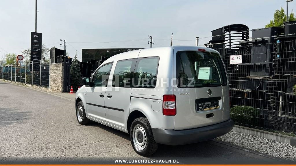Volkswagen Caddy 1,6 benzin - Легковой фургон: фото 4 Volkswagen Caddy 1,6 benzin - Легковой фургон: фото 4
