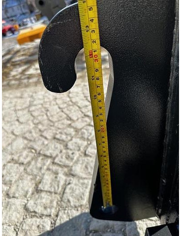 Новый Вилы для Погрузочно-разгрузочной техники Big Palettengabel 120cm mit Liebherr 506 Aufnahme: фото 11 Новый Вилы для Погрузочно-разгрузочной техники Big Palettengabel 120cm mit Liebherr 506 Aufnahme: фото 11