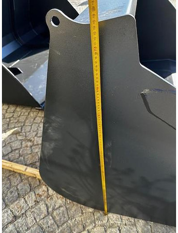 Big Volumenschaufel 200 cm mit JCB 520-50 Aufnahme - Ковш: фото 4 Big Volumenschaufel 200 cm mit JCB 520-50 Aufnahme - Ковш: фото 4