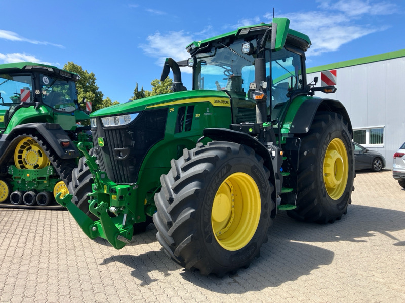 John Deere 7R310 mit PowerGard bis 02/27/ e-23 Getriebe - Трактор: фото 1 John Deere 7R310 mit PowerGard bis 02/27/ e-23 Getriebe - Трактор: фото 1