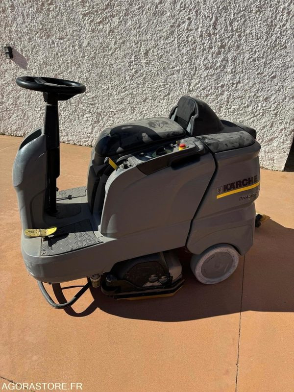 AUTOLAVEUSE AUTOPORTEE KARCHER PROFESSIONNEL R75 NON FONCTIONNELLE - Поломоечная машина: фото 1 AUTOLAVEUSE AUTOPORTEE KARCHER PROFESSIONNEL R75 NON FONCTIONNELLE - Поломоечная машина: фото 1