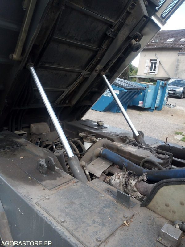 BALAYEUSE RAVO 5 SERIES 540 XL95FCH4CD1020902 - Подметально-уборочная машина: фото 5 BALAYEUSE RAVO 5 SERIES 540 XL95FCH4CD1020902 - Подметально-уборочная машина: фото 5