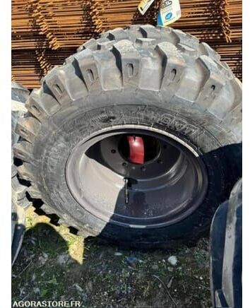 BKT ROUES JUMELEES COLLEES 9.00-20 - Колесо: фото 1 BKT ROUES JUMELEES COLLEES 9.00-20 - Колесо: фото 1