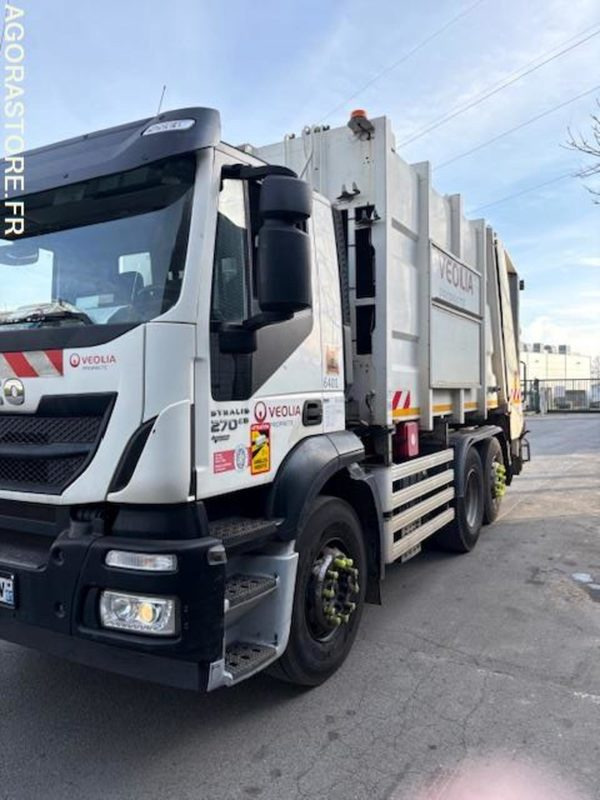 BOM 26T GNC IVECO - 2016 (6401- VPIDF -66ICAM571X) - Мусоровоз: фото 2 BOM 26T GNC IVECO - 2016 (6401- VPIDF -66ICAM571X) - Мусоровоз: фото 2