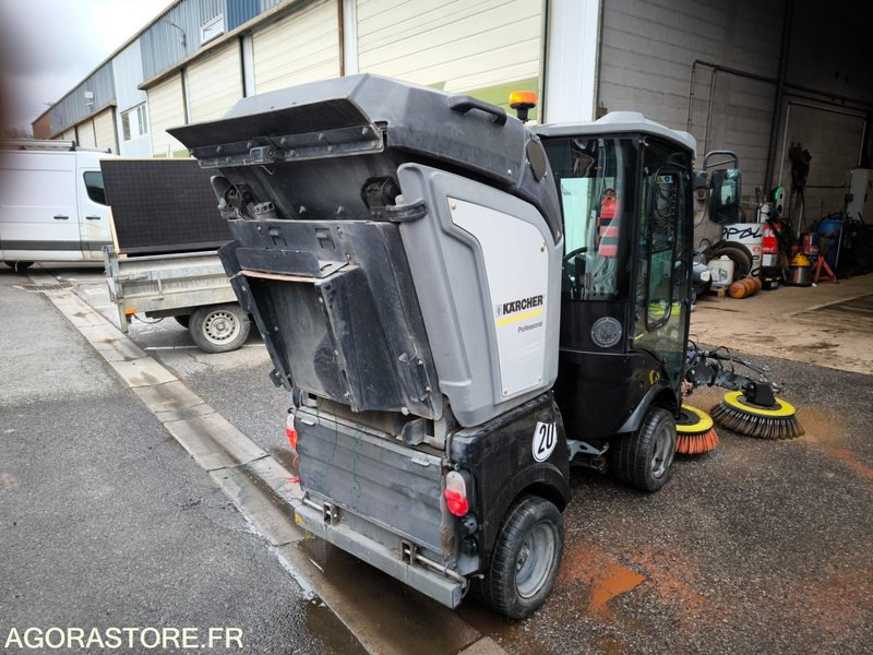 Balayeuse KARCHER MIC 34C 558 heures 2019 - Подметально-уборочная машина: фото 3 Balayeuse KARCHER MIC 34C 558 heures 2019 - Подметально-уборочная машина: фото 3