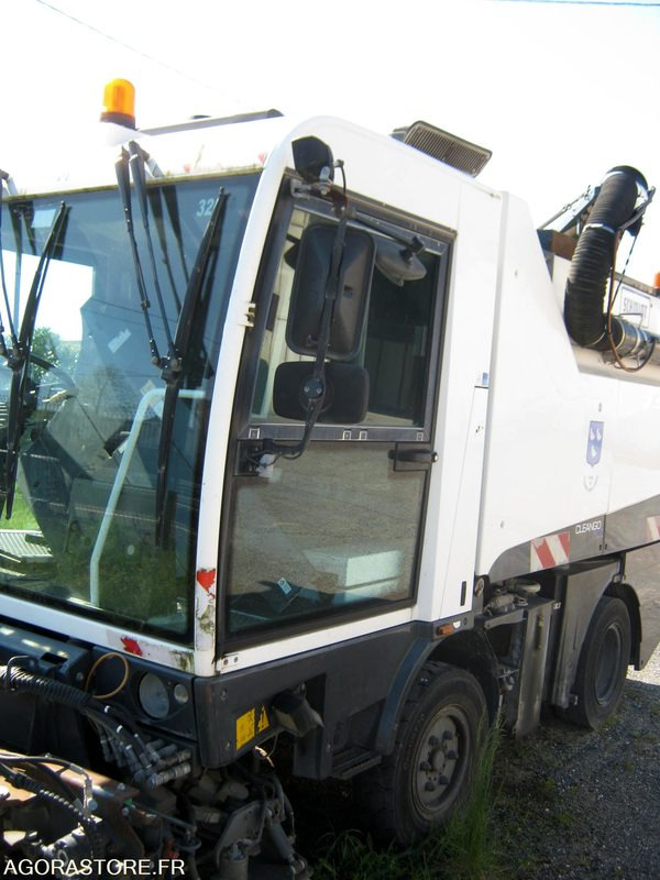 Balayeuse SCHMIDT Cleango 500 - Подметально-уборочная машина: фото 1 Balayeuse SCHMIDT Cleango 500 - Подметально-уборочная машина: фото 1