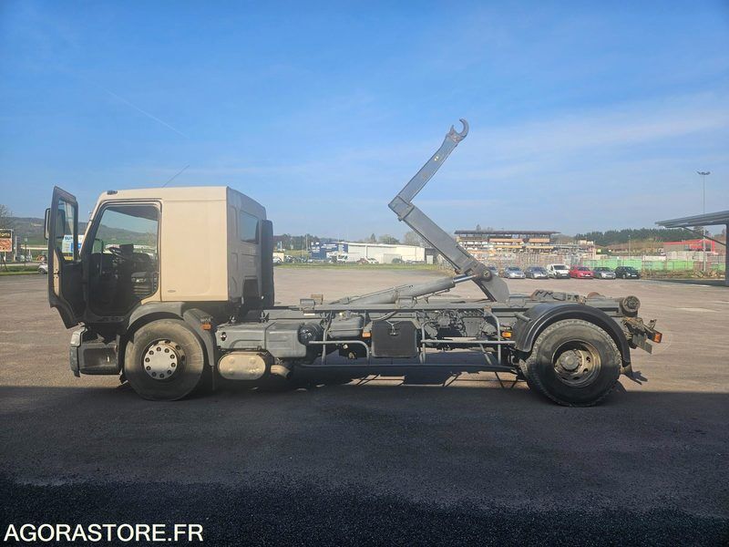 CAMION RENAULT 4X2 PREMIUM AMPLIROLL - Крюковой мультилифт: фото 1 CAMION RENAULT 4X2 PREMIUM AMPLIROLL - Крюковой мультилифт: фото 1