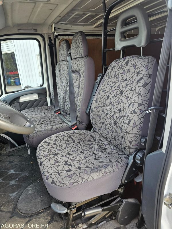 CITROEN JUMPER - 2003 - 34970KM - 405DVA92 - Цельнометаллический фургон: фото 5 CITROEN JUMPER - 2003 - 34970KM - 405DVA92 - Цельнометаллический фургон: фото 5