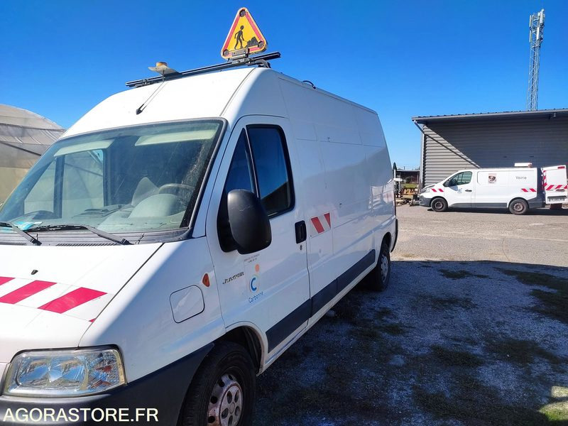 CITROEN JUMPER L2H2 ANNEE 2005 154881 kms - Цельнометаллический фургон: фото 2 CITROEN JUMPER L2H2 ANNEE 2005 154881 kms - Цельнометаллический фургон: фото 2