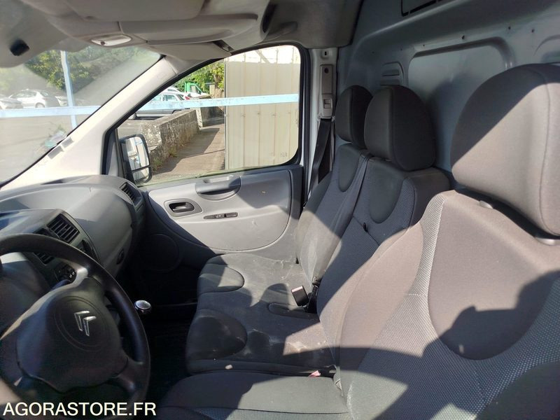 CITROEN JUMPY CC-643 - 2013 - Цельнометаллический фургон: фото 5 CITROEN JUMPY CC-643 - 2013 - Цельнометаллический фургон: фото 5