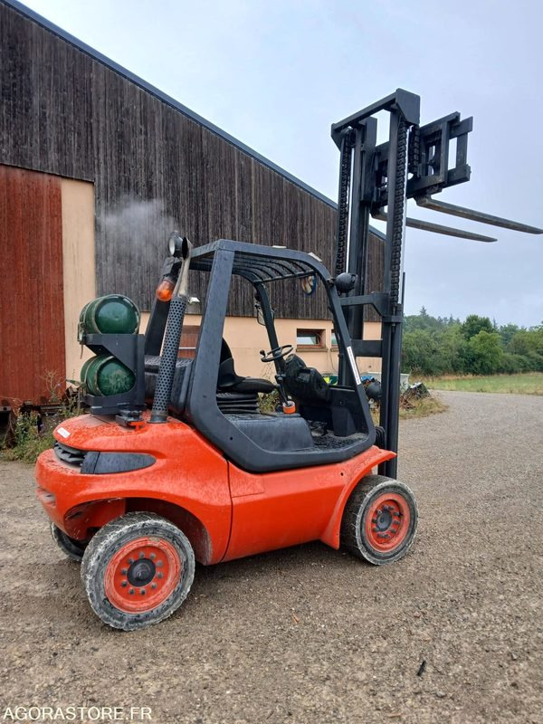 Chariot élévateur Fenwick Linde H35T 3.5T - Газовый погрузчик: фото 1 Chariot élévateur Fenwick Linde H35T 3.5T - Газовый погрузчик: фото 1