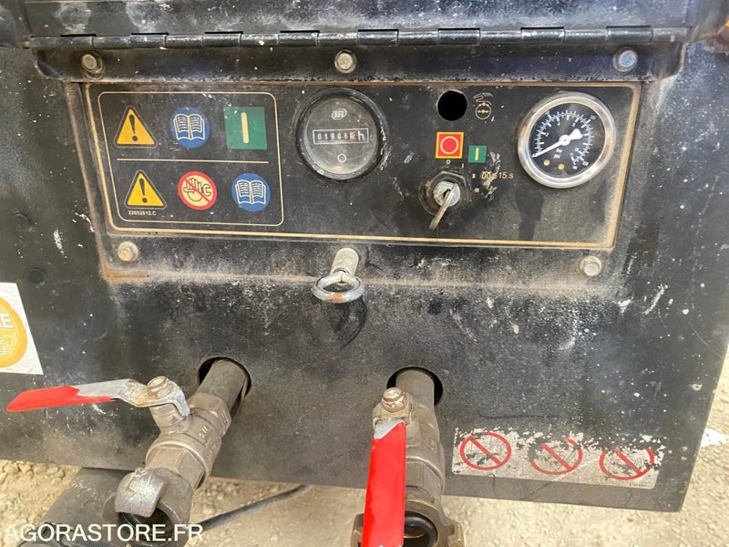 Compresseur de chantier 3.3m3 DOOSAN 7/31 - INGERSOLL RAND - Воздушный компрессор: фото 2 Compresseur de chantier 3.3m3 DOOSAN 7/31 - INGERSOLL RAND - Воздушный компрессор: фото 2