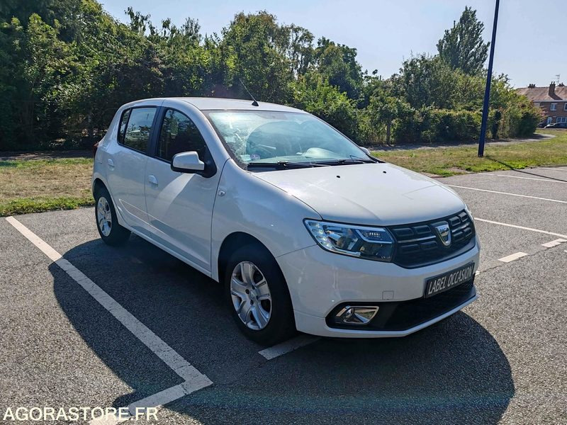 DACIA SANDERO - Легковой автомобиль: фото 1 DACIA SANDERO - Легковой автомобиль: фото 1