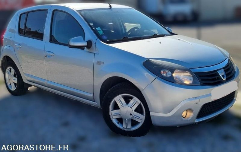 Dacia Sandero MPI Essence /GPL 176000km - Легковой автомобиль: фото 3 Dacia Sandero MPI Essence /GPL 176000km - Легковой автомобиль: фото 3