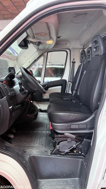 FE-314-MR - Roulant - PEUGEOT BOXER - SMUR - L3H2 - PTAC 4T - 156 440 Kms - Цельнометаллический фургон: фото 4 FE-314-MR - Roulant - PEUGEOT BOXER - SMUR - L3H2 - PTAC 4T - 156 440 Kms - Цельнометаллический фургон: фото 4