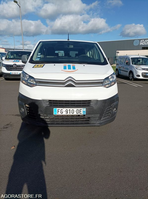 FG-910-DE - Roulant - CITROEN JUMPY SPACE TOURER - VP - 199 032 Kms - Микроавтобус, Пассажирский фургон: фото 3 FG-910-DE - Roulant - CITROEN JUMPY SPACE TOURER - VP - 199 032 Kms - Микроавтобус, Пассажирский фургон: фото 3