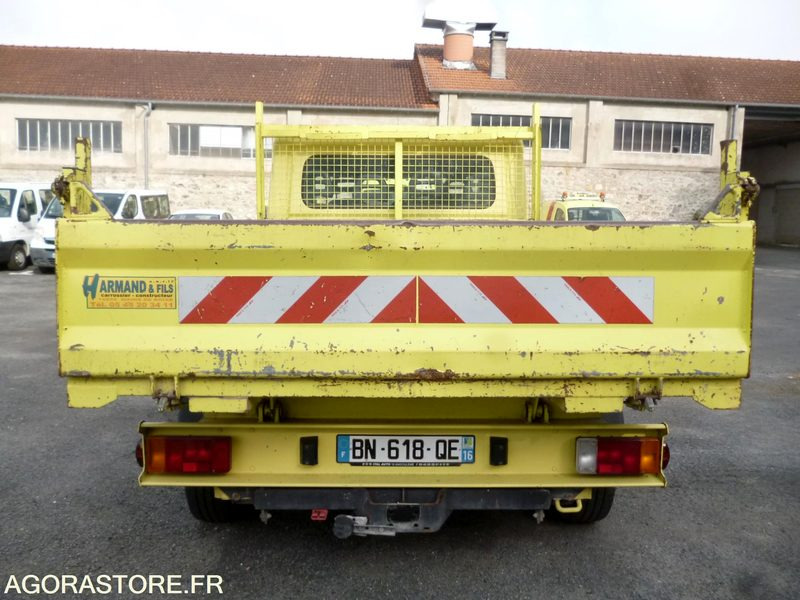 FIAT DUCATO 2.3 JTD 120 BBDC - Цельнометаллический фургон: фото 3 FIAT DUCATO 2.3 JTD 120 BBDC - Цельнометаллический фургон: фото 3
