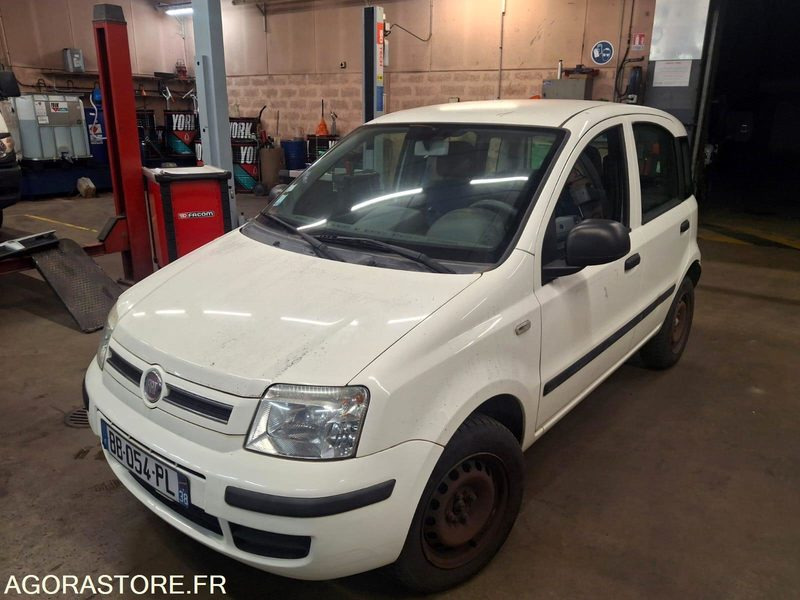 FIAT PANDA BI CARBURATION - Легковой автомобиль: фото 1 FIAT PANDA BI CARBURATION - Легковой автомобиль: фото 1
