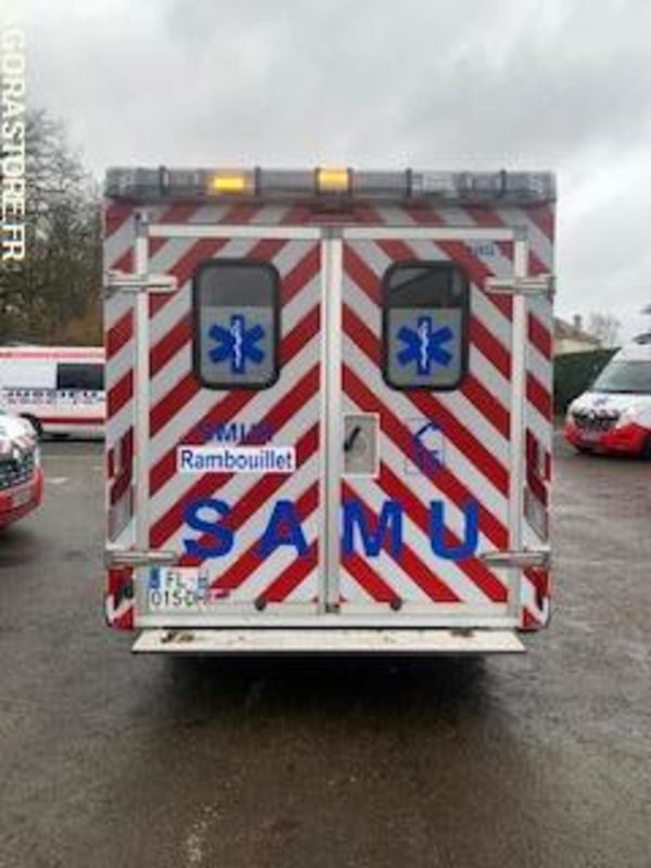 FL-015-DH - Non Roulant - PEUGEOT BOXER - SMUR - VASP - 167 008 Kms - Цельнометаллический фургон: фото 4 FL-015-DH - Non Roulant - PEUGEOT BOXER - SMUR - VASP - 167 008 Kms - Цельнометаллический фургон: фото 4