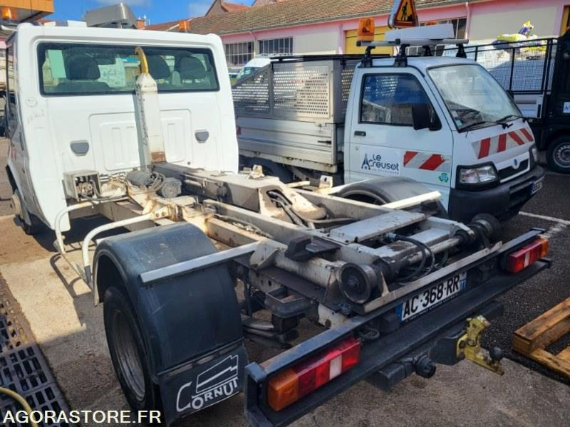 FORD transit avec système ampirol (sans contrôle technique) - Малотоннажный самосвал: фото 3 FORD transit avec système ampirol (sans contrôle technique) - Малотоннажный самосвал: фото 3