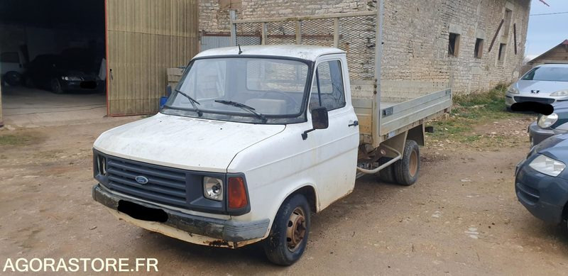 Ford mk2 Benne hydraulique en alu - Малотоннажный самосвал: фото 1 Ford mk2 Benne hydraulique en alu - Малотоннажный самосвал: фото 1