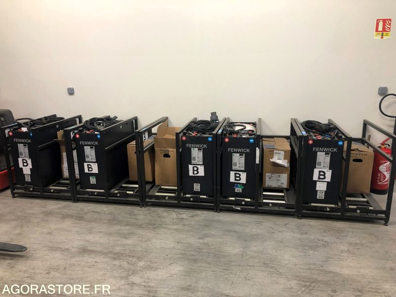 Gerbeur à plateforme élevable - Штабелер: фото 4 Gerbeur à plateforme élevable - Штабелер: фото 4