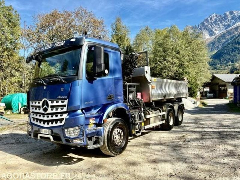 CAMION 6X4 TRI-BENNE +GRUE MERCEDES AROCS 2640 2014 190 000 KM - Грузовик: фото 1 CAMION 6X4 TRI-BENNE +GRUE MERCEDES AROCS 2640 2014 190 000 KM - Грузовик: фото 1