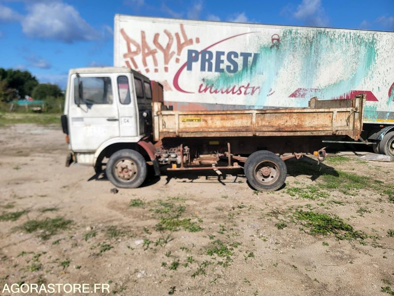 CAMION-BENNE-RENAULT-JK75-1986/181289 KM - Грузовик: фото 2 CAMION-BENNE-RENAULT-JK75-1986/181289 KM - Грузовик: фото 2