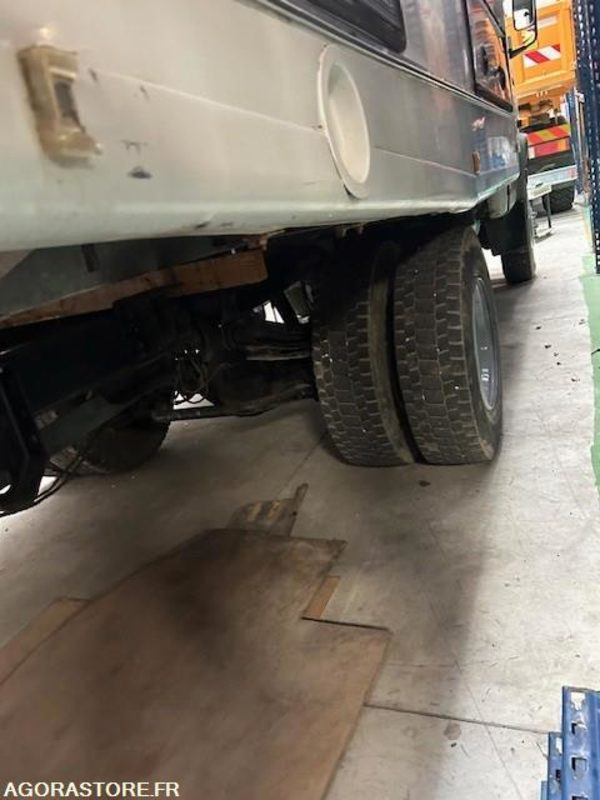 CAMION MERCEDES 814D 4X4 1993 324500 KM - Грузовик: фото 4 CAMION MERCEDES 814D 4X4 1993 324500 KM - Грузовик: фото 4