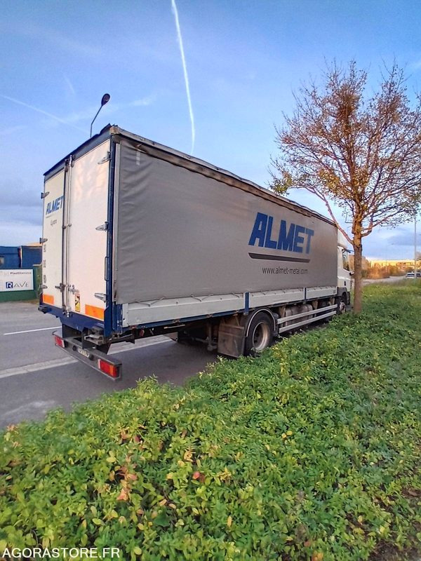 DAF - CF 360 - 2013 / 555996 KM (2278) - Грузовик: фото 3 DAF - CF 360 - 2013 / 555996 KM (2278) - Грузовик: фото 3