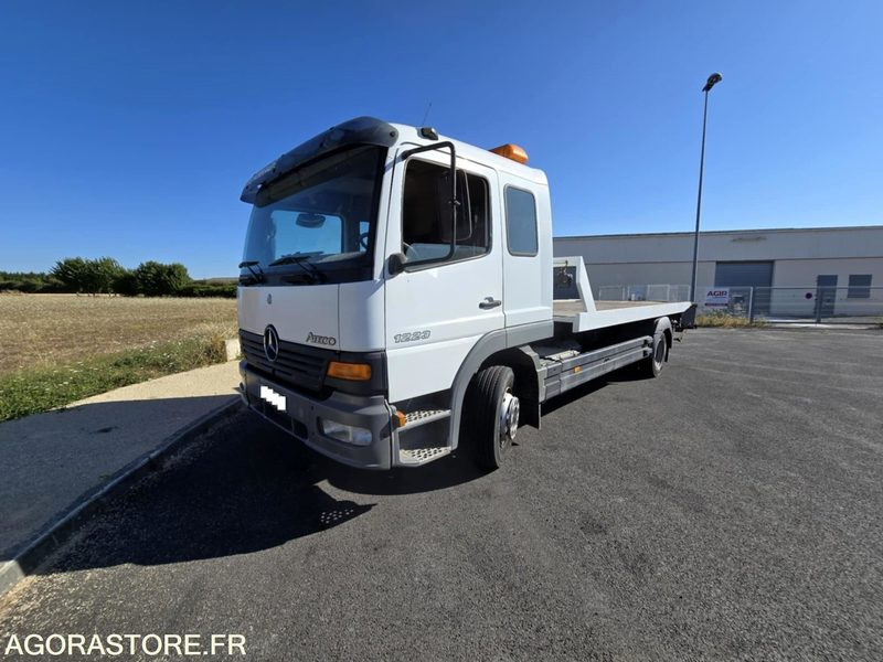 Dépanneuse Mercedes 1223 L - 2000 - MOTEUR 8O.000 - Грузовик: фото 2 Dépanneuse Mercedes 1223 L - 2000 - MOTEUR 8O.000 - Грузовик: фото 2