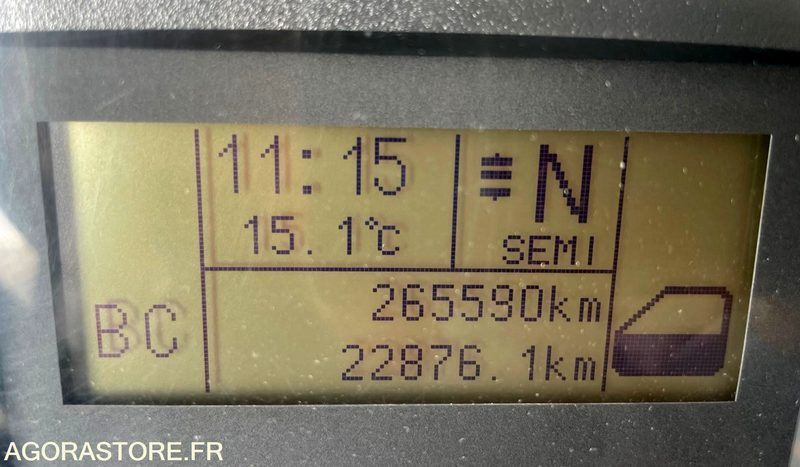 IVECO EUROCARGO PLATEAU - 2015 - 295 000KM - Грузовик: фото 3 IVECO EUROCARGO PLATEAU - 2015 - 295 000KM - Грузовик: фото 3