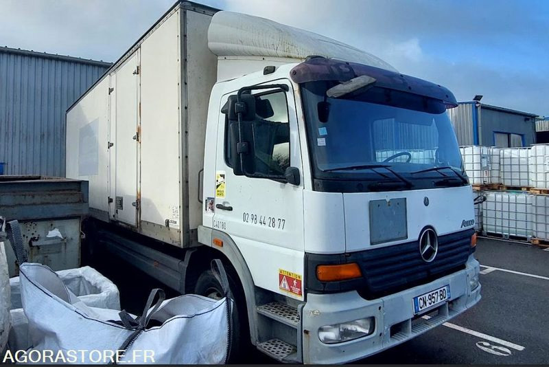 MERCEDES ATEGO Hayon ADR - CN-957-BD - 1998 / 457 456 KM - Грузовик: фото 4 MERCEDES ATEGO Hayon ADR - CN-957-BD - 1998 / 457 456 KM - Грузовик: фото 4