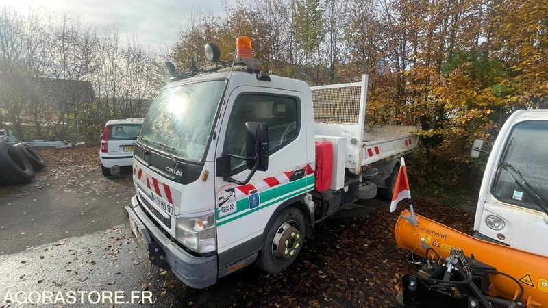 MITSUBISHI / FUSO canter - Грузовик: фото 3 MITSUBISHI / FUSO canter - Грузовик: фото 3