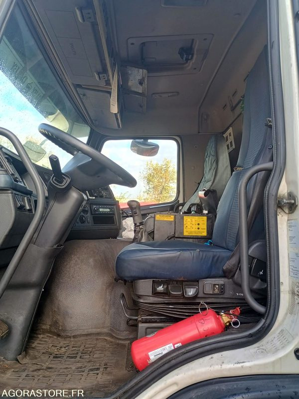 POLYBENNE 26T / R60637 - Грузовик: фото 3 POLYBENNE 26T / R60637 - Грузовик: фото 3